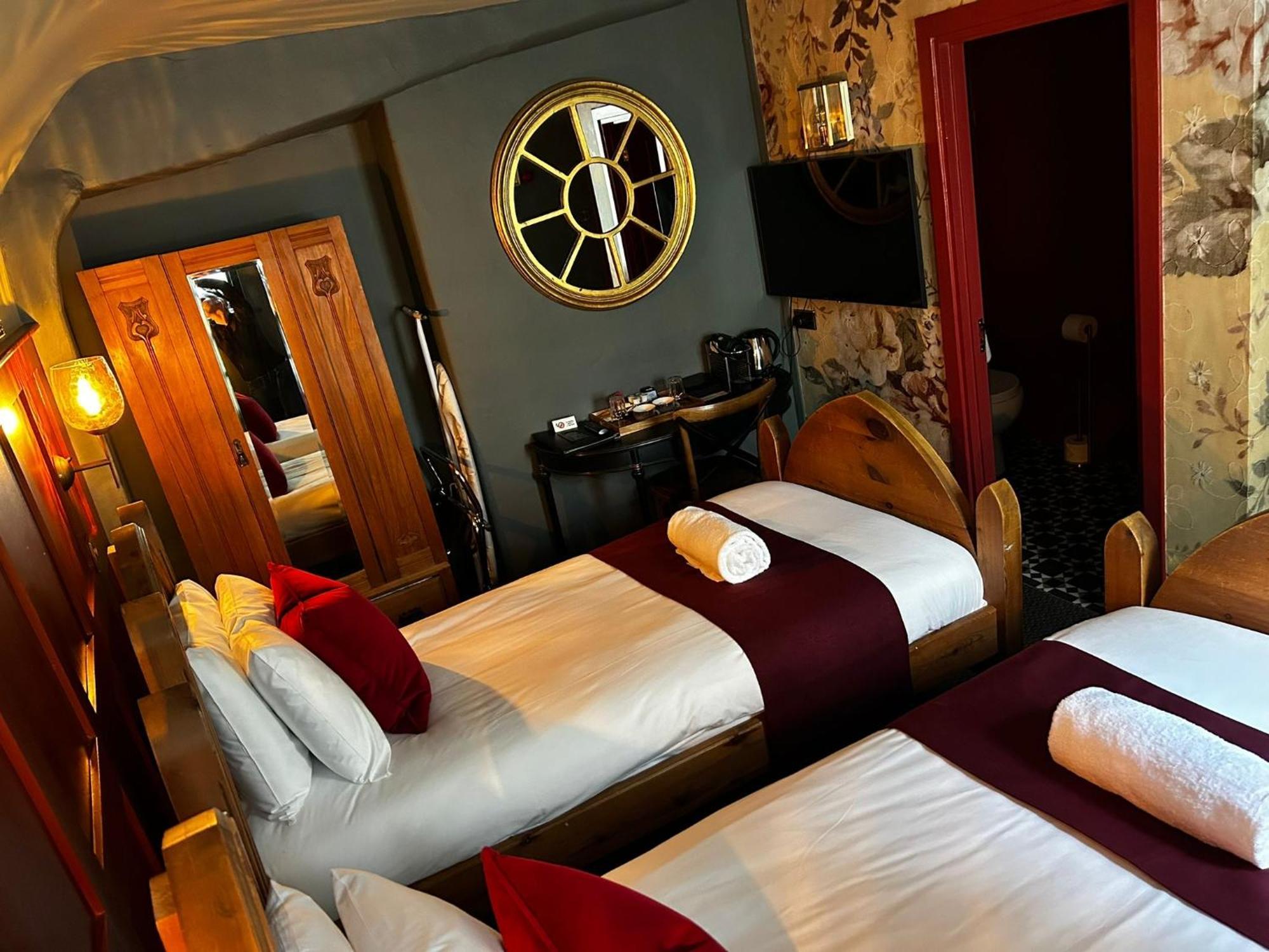 Golden Fleece York Hotel Exterior foto